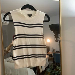 Express High Neck top